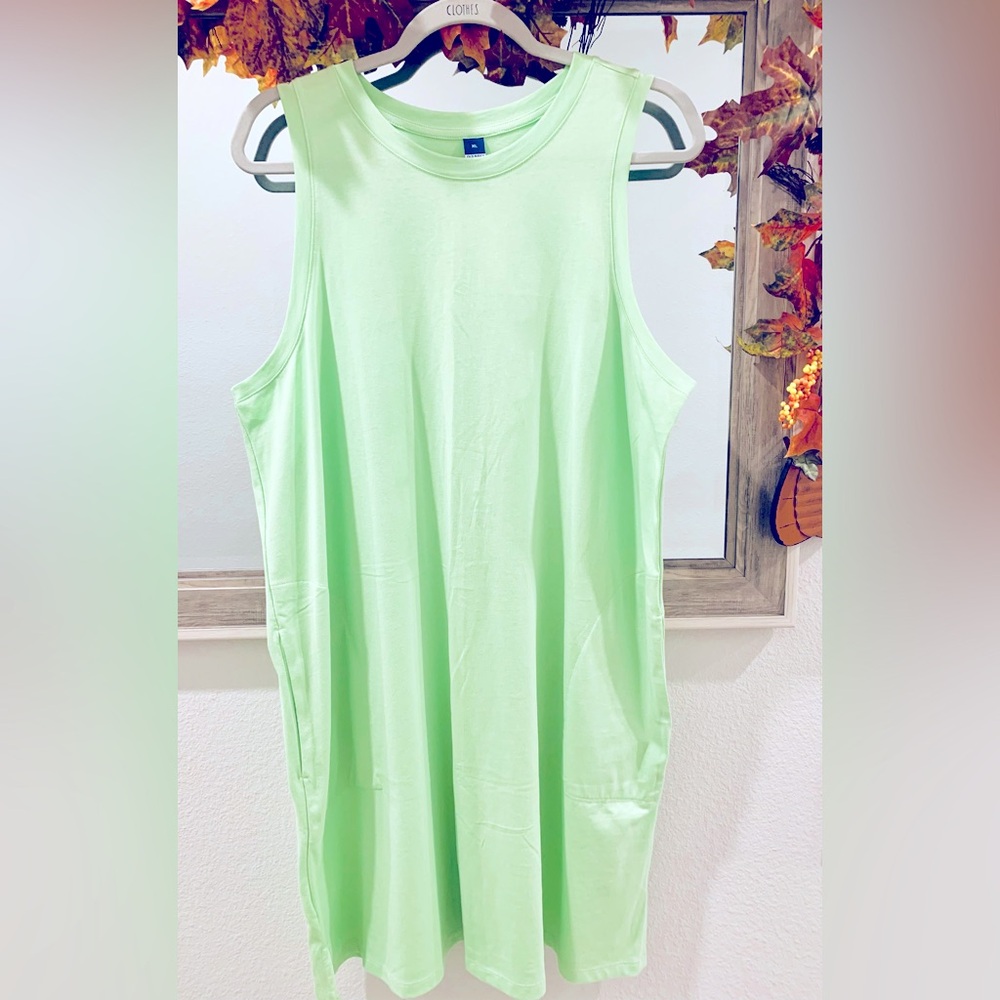 Old Navy sleeveless dress